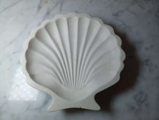 Plato decorativo con forma de concha