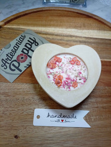 Vela en forma de corazón con aroma a mandarina