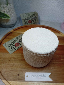 Bote artesanal con relieve S