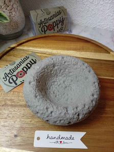 Cuenco estilo roca volcánica gris