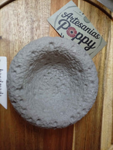 Cuenco estilo roca volcánica gris