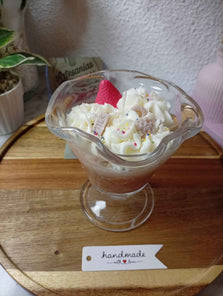 Vela aromática de chocolate estilo pastel